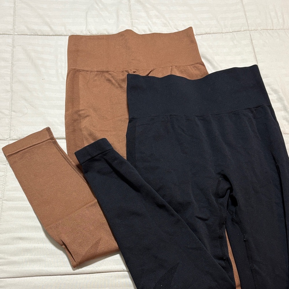 2 SHEIN Women's Black and Brown Leggings